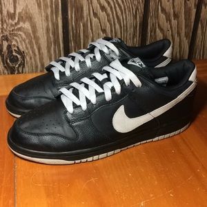 Nike Dunk Low; Black/Gray; Size 10